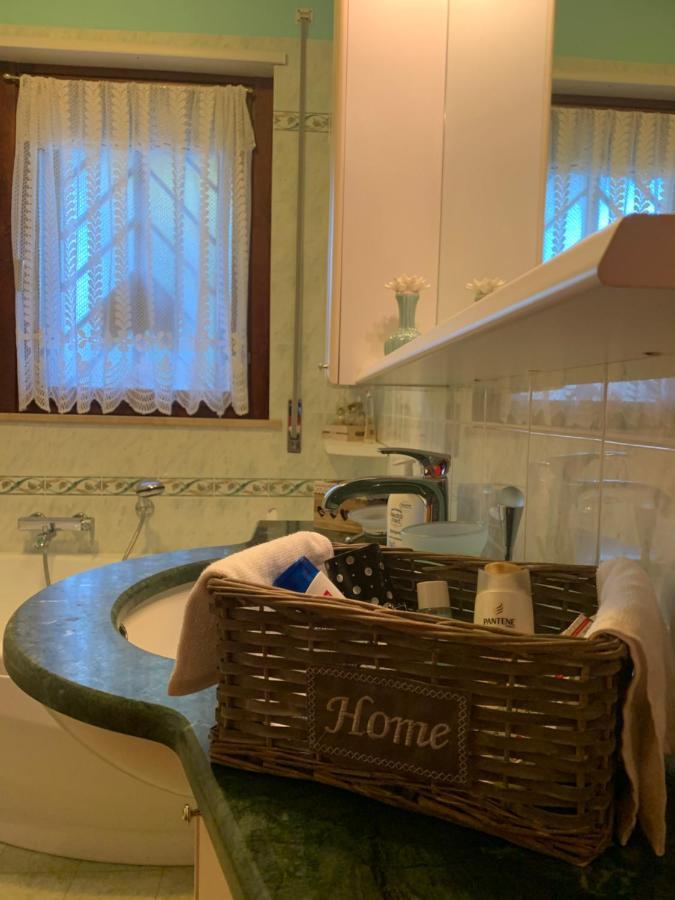 Vacanze In Puglia Pezze Di Greco Bagian luar foto