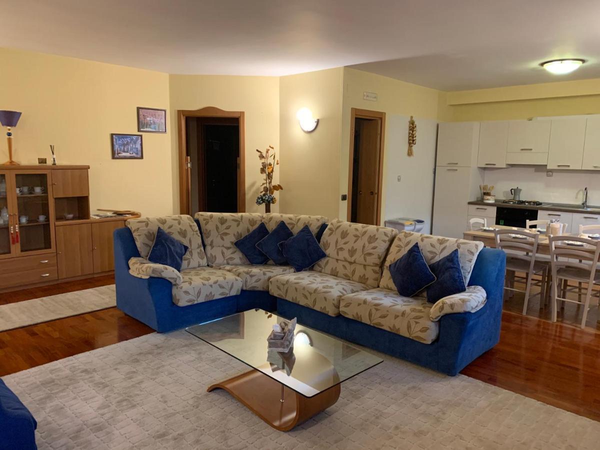 Vacanze In Puglia Pezze Di Greco Bagian luar foto